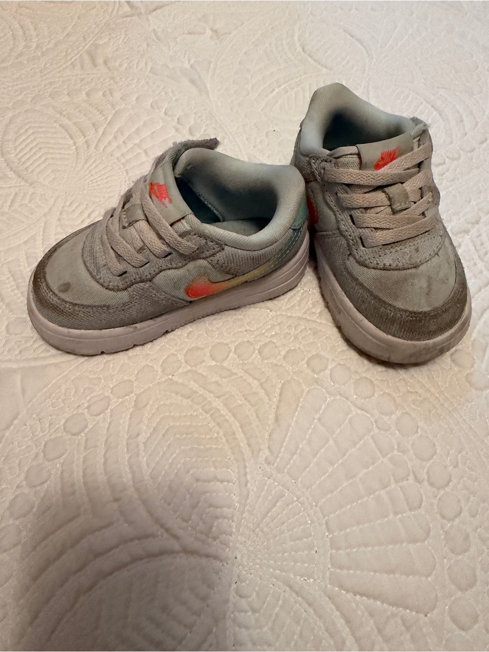 Nike Kids. 6c play condition